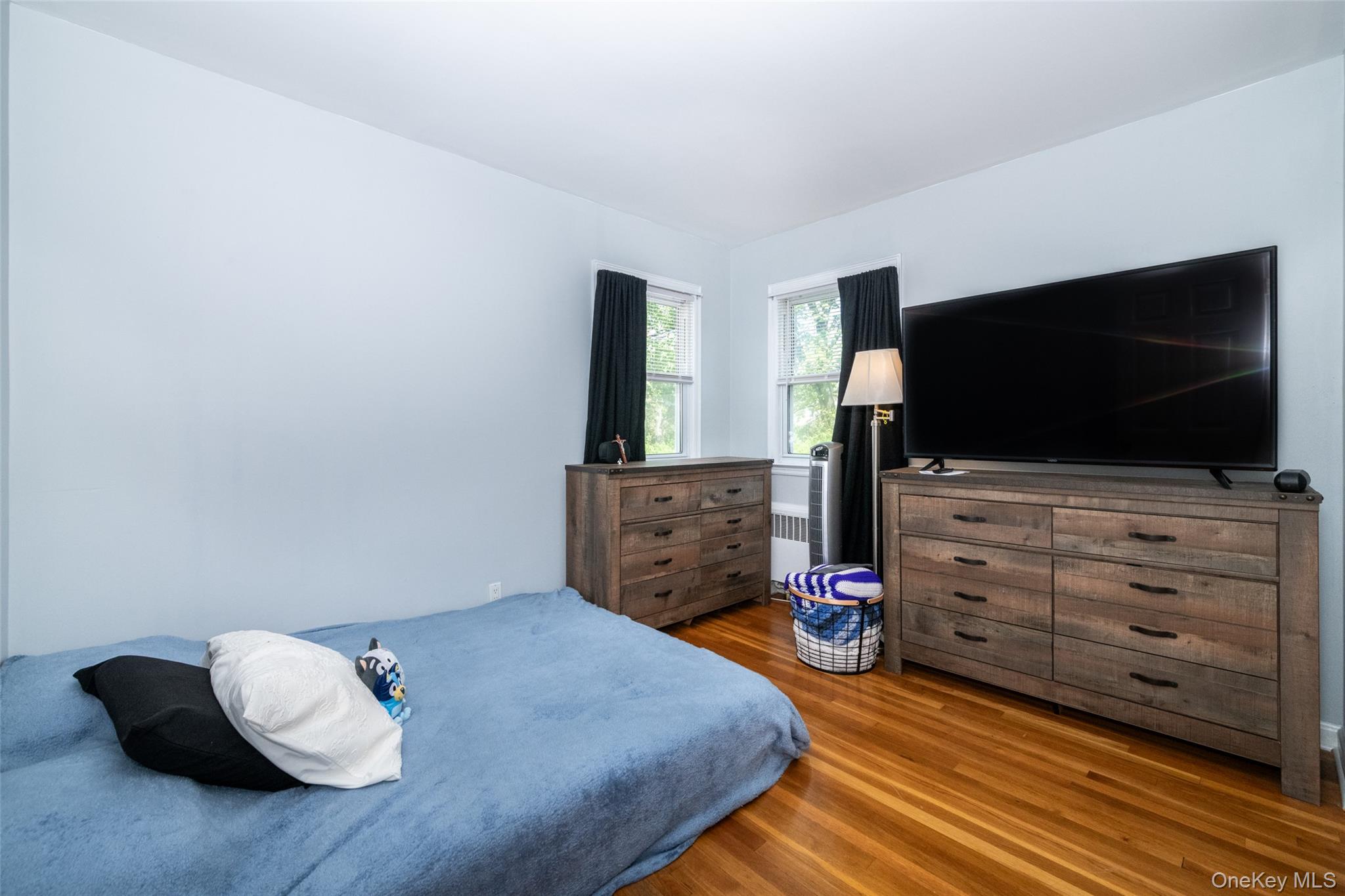 53 Lawrence Place New Rochelle, NY 10801 - Photo 15 of 38