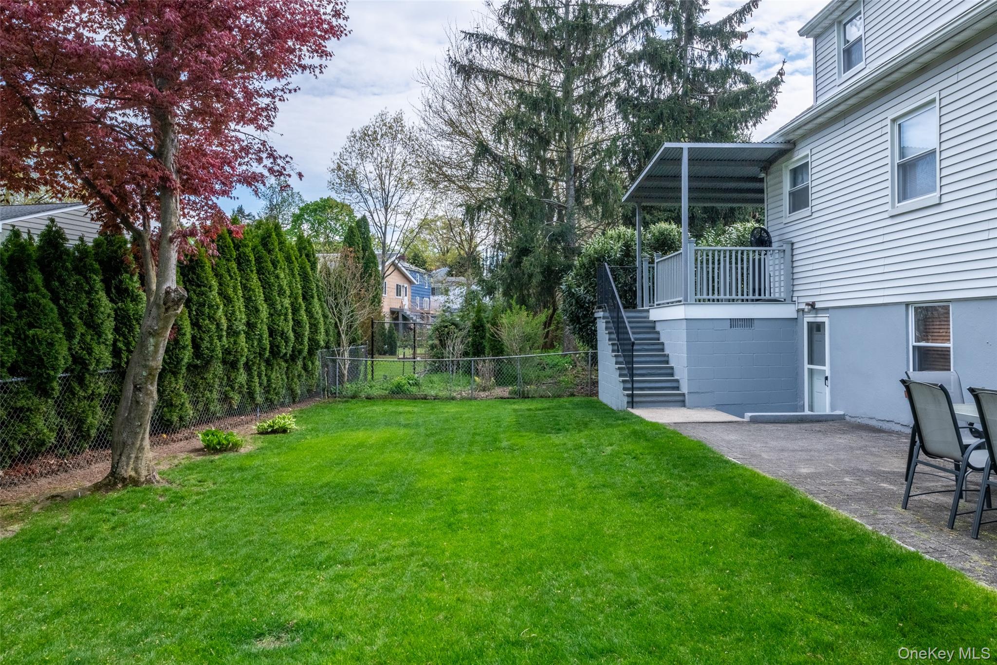 53 Lawrence Place New Rochelle, NY 10801 - Photo 35 of 38
