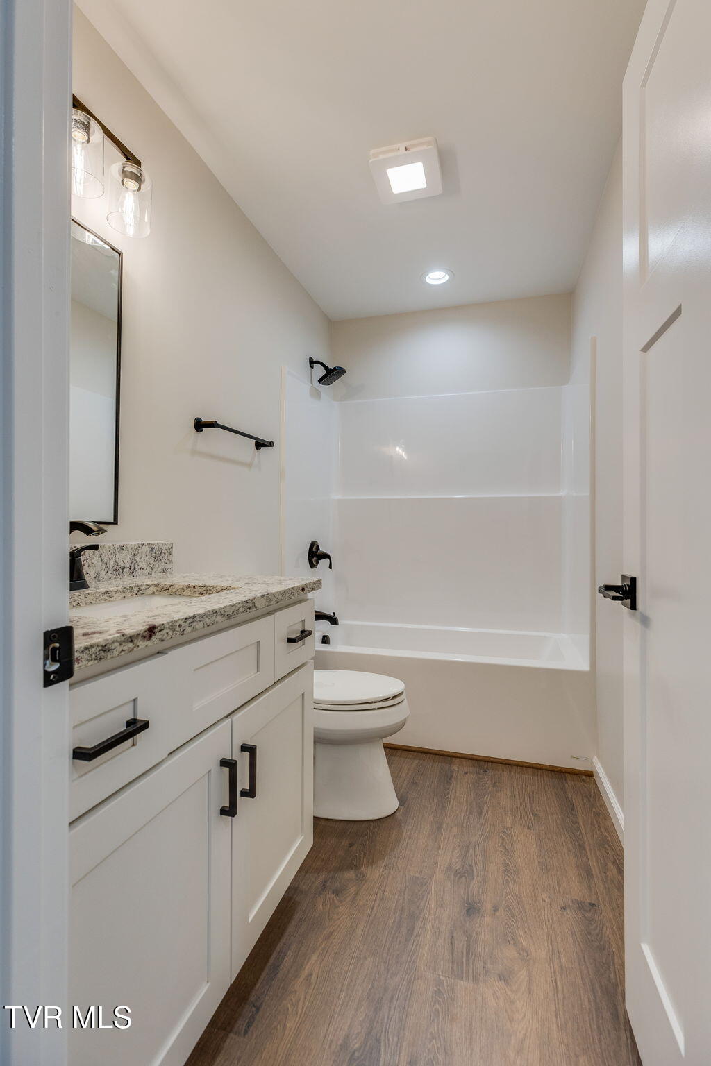 1922 Siam Road Elizabethton, TN 37643 - Photo 22 of 31 019