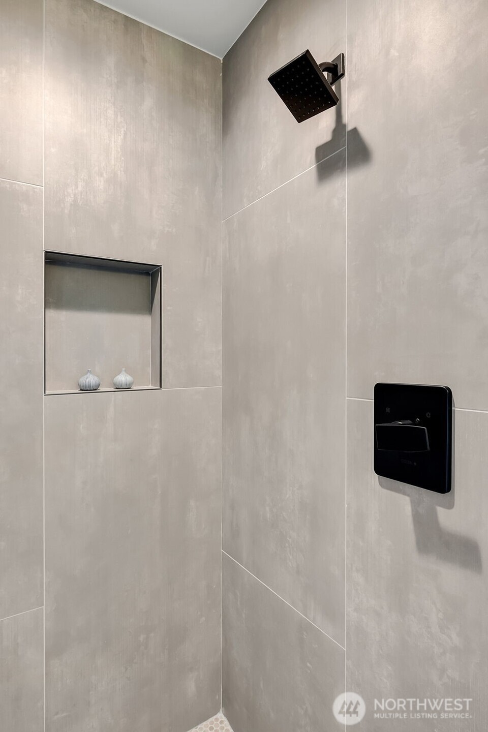 4409 South Holly Street Seattle, WA 98118 - Photo 19 of 29