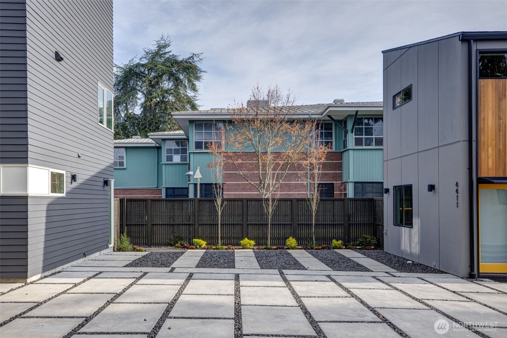 4409 South Holly Street Seattle, WA 98118 - Photo 26 of 29