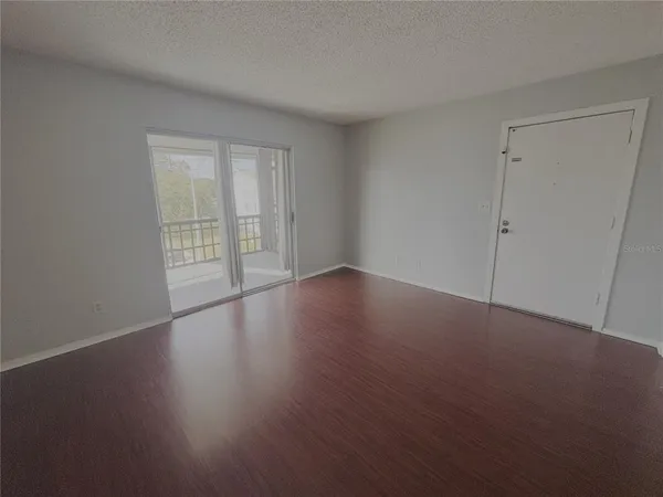 $995 | 6519 West Newberry Road, Unit 1209, Gainesville, FL 32605