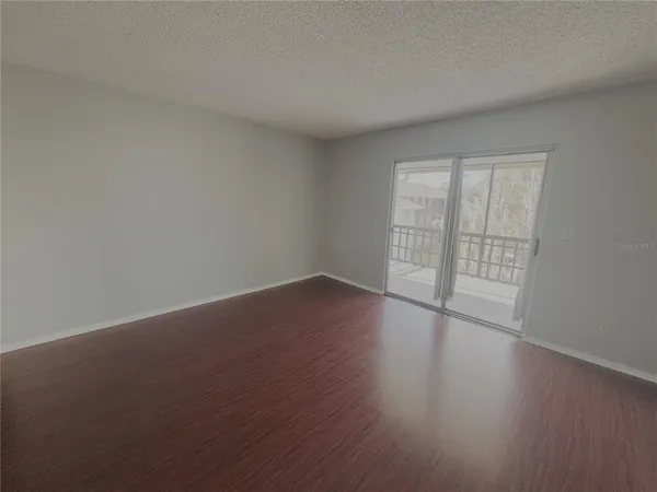 $995 | 6519 West Newberry Road, Unit 1209, Gainesville, FL 32605