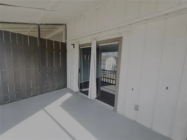 $995 | 6519 West Newberry Road, Unit 1209, Gainesville, FL 32605