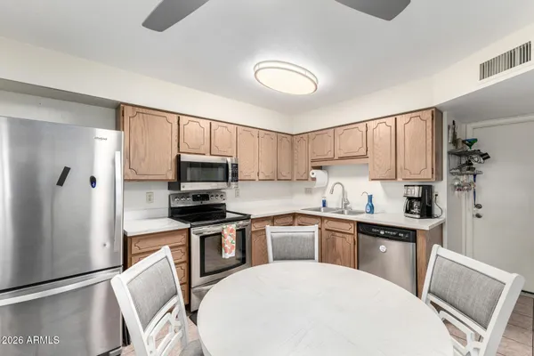 $179,000 | 440 South Parkcrest, Unit 138, Mesa, AZ 85206