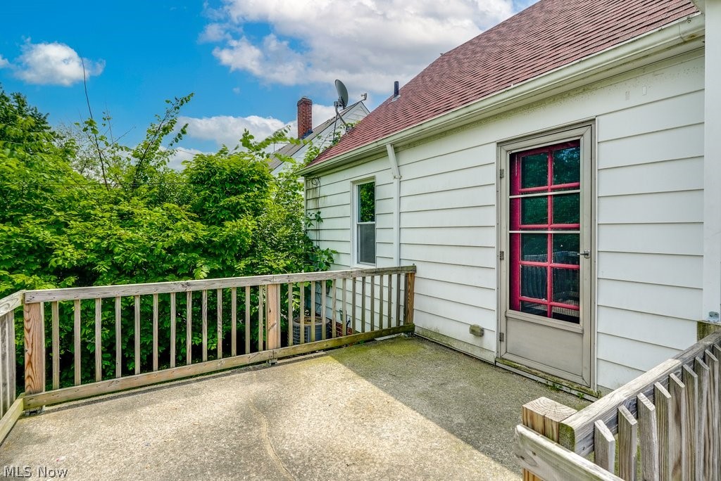4225 Lambert Road Cleveland, OH 44121 - Photo 27 of 27 View of terrace