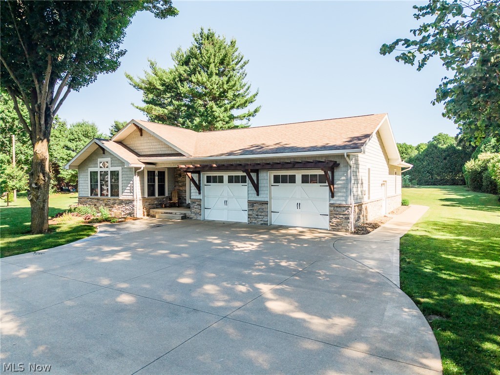 13680 Emerson Road Dalton, OH 44618 - Photo 1 of 35