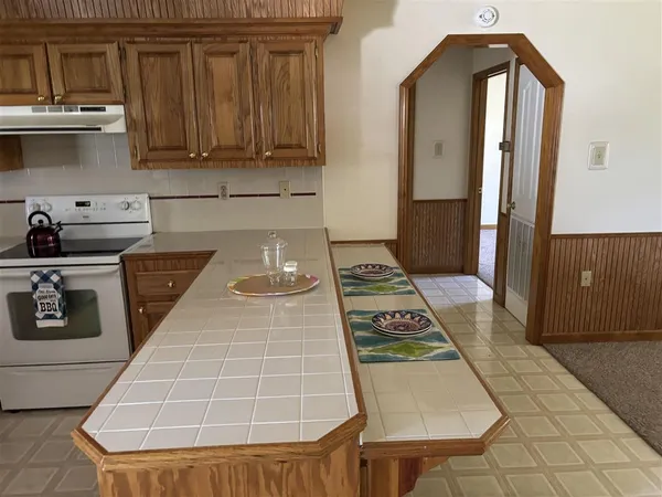 $169,900 | 2718 West Railroad Street, Basile, LA 70515