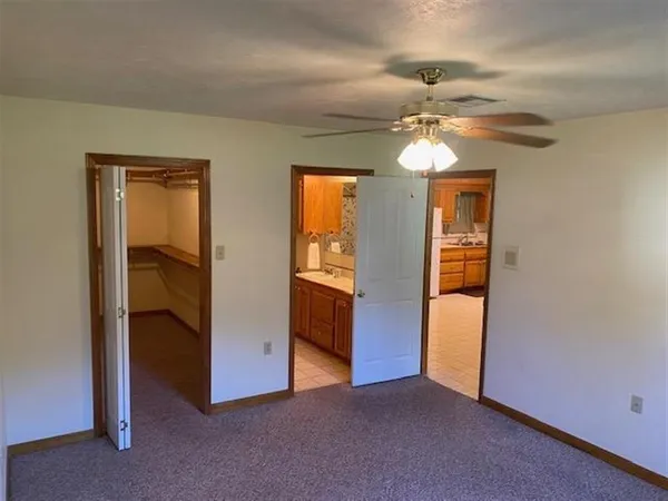 $169,900 | 2718 West Railroad Street, Basile, LA 70515