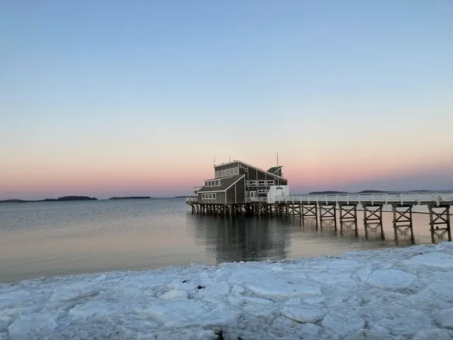 $3,000 | 11 West Elm Avenue, Unit 1, Quincy, MA 02170