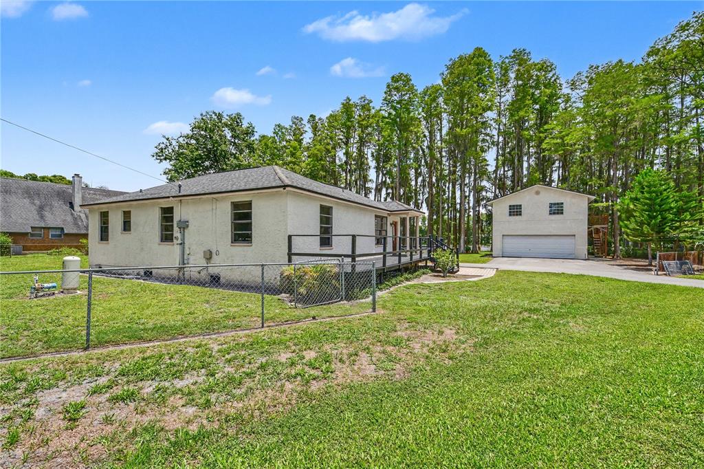17305 Sherman Road Lutz, FL 33558 - Photo 2 of 89