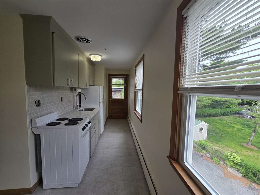 11 Guild Street, Unit 2R Quincy, MA 02169 - Photo 10 of 21
