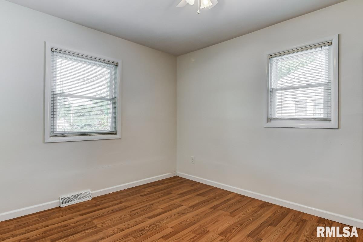 36 Beverly Drive Springfield, IL 62702 - Photo 14 of 33