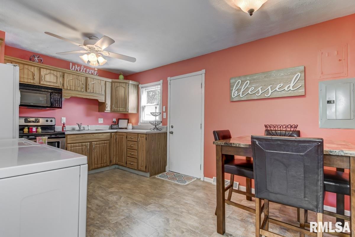 36 Beverly Drive Springfield, IL 62702 - Photo 9 of 33