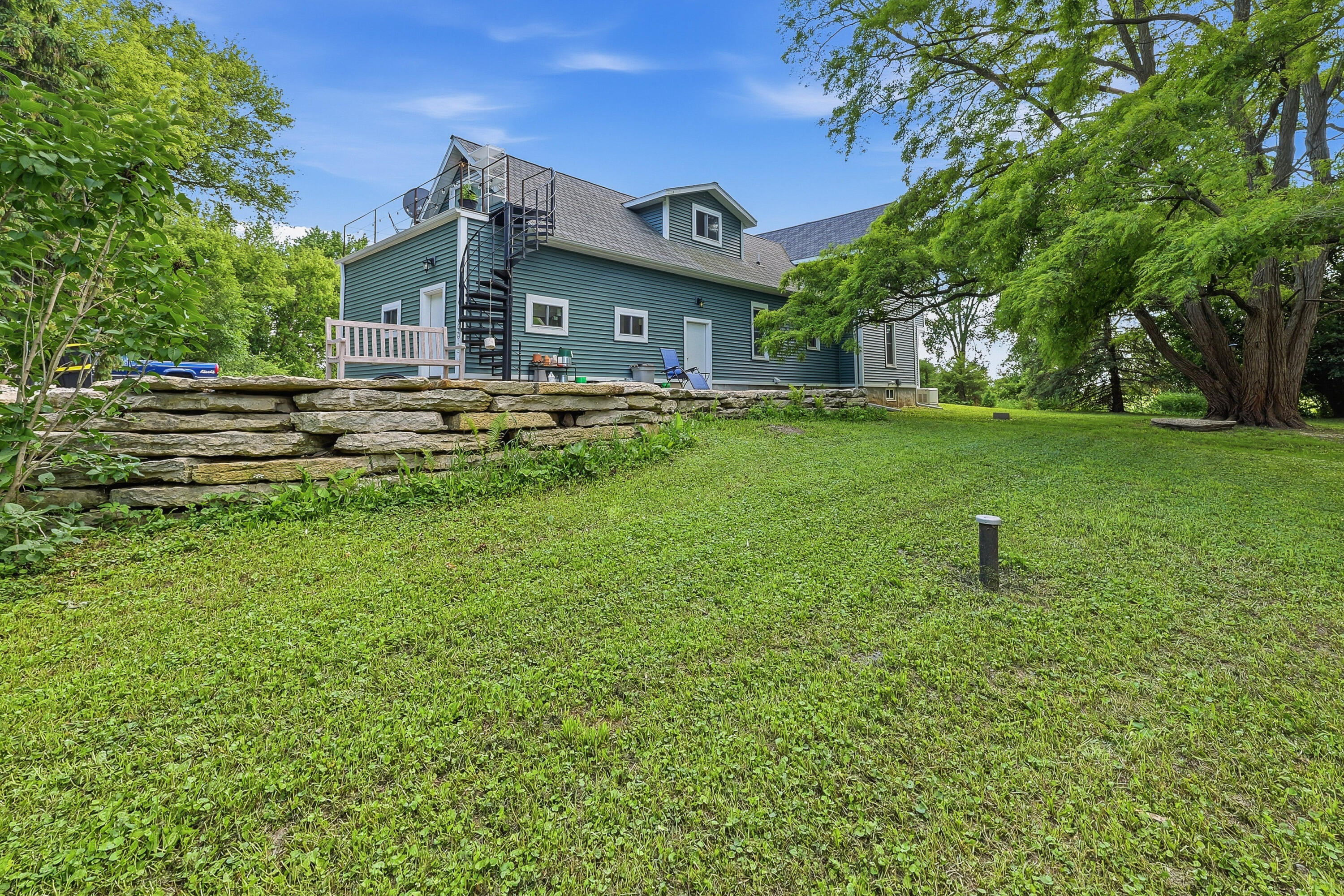 N6934 High Point Road Oak Grove, WI 53916 - Photo 27 of 40 P1918282