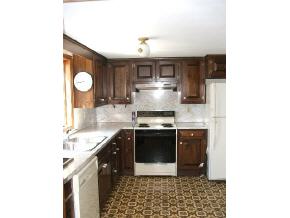 839 Brotzman Road Binghamton, NY 13901 - Photo 6 of 8 Gallery Image 6