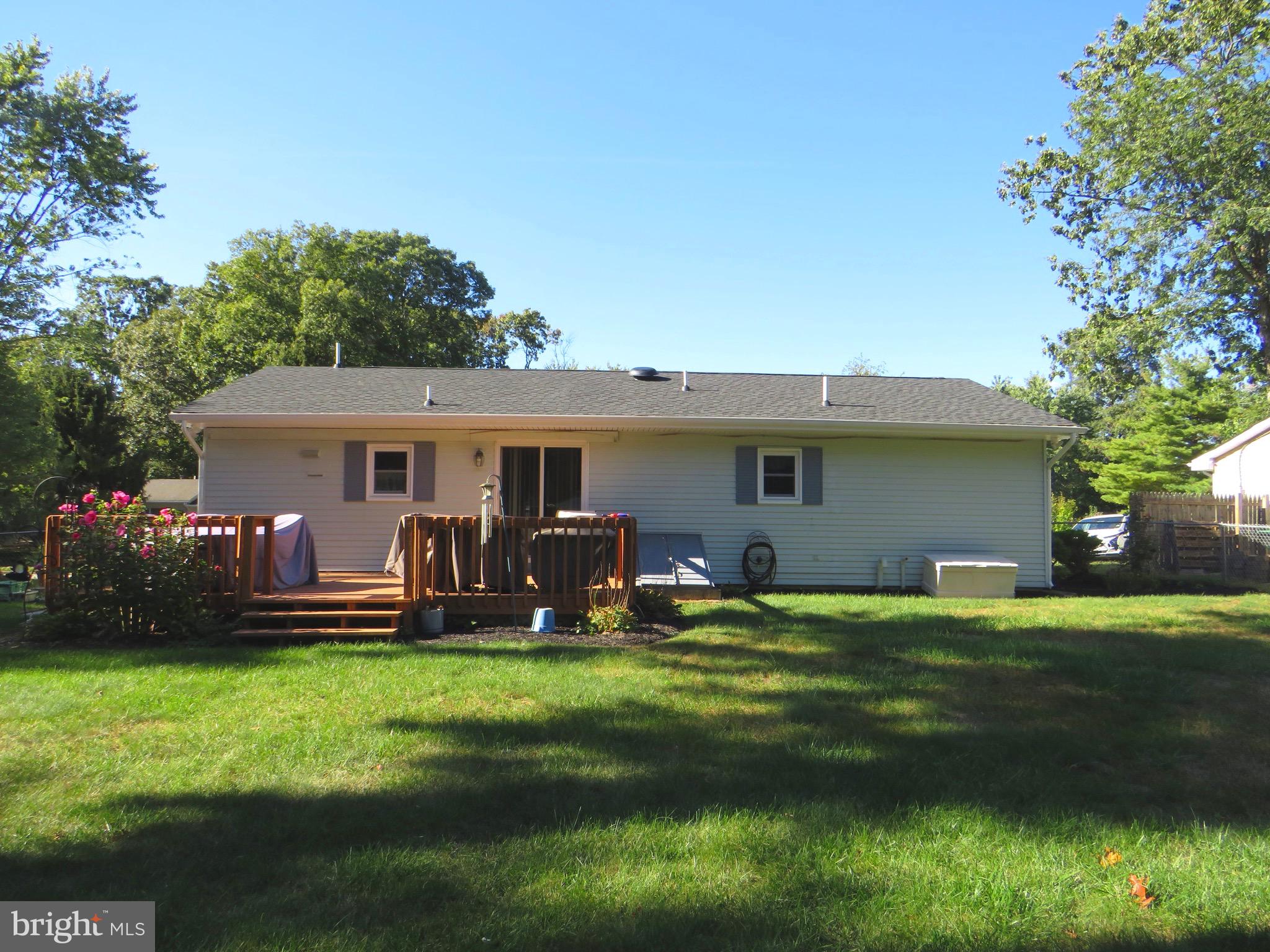 104 Prospect Road Sicklerville, NJ 08081 - Photo 17 of 23 Spacious rear yard