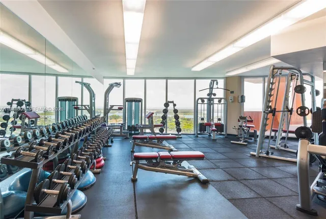 $17,000 | 300 South Pointe Drive, Unit 705, Miami Beach, FL 33139