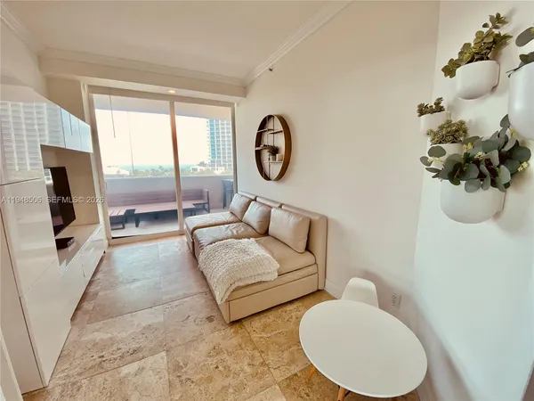 $15,000 | 300 South Pointe Drive, Unit 705, Miami Beach, FL 33139