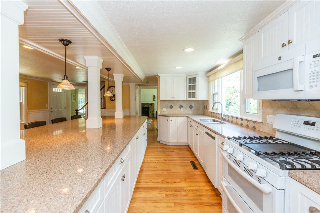 60 Burlingame Road Smithfield, RI 02917 - Photo 15 of 49 Gallery Image 15