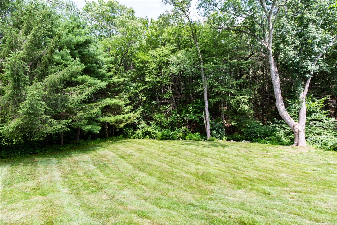 60 Burlingame Road Smithfield, RI 02917 - Photo 46 of 49 Gallery Image 46