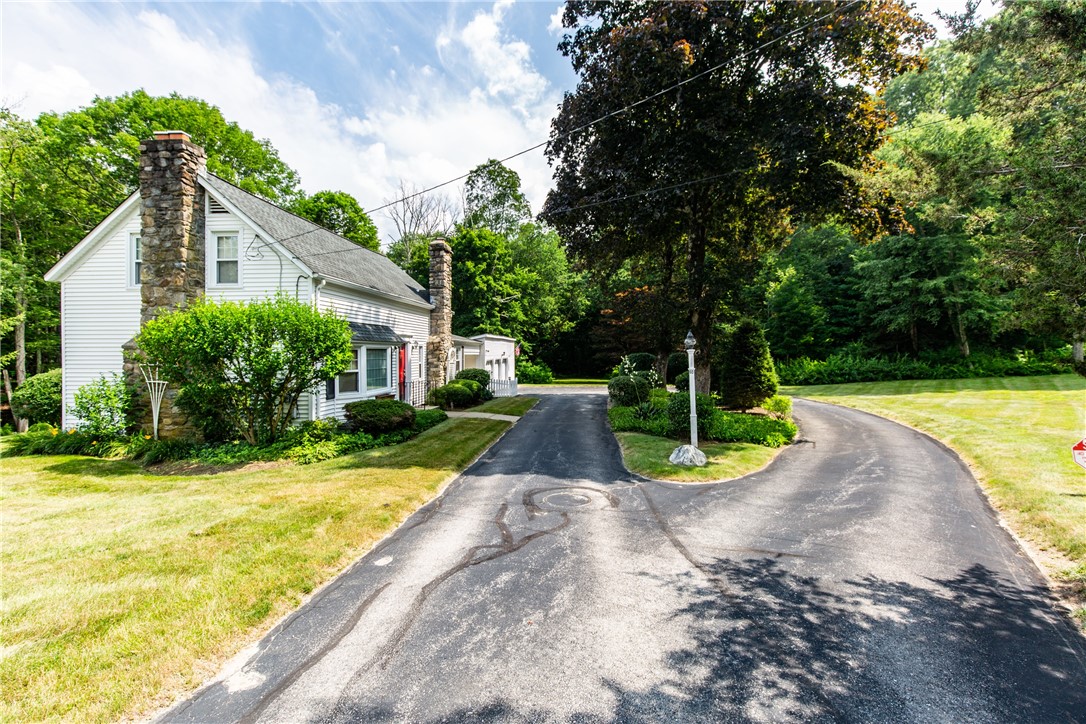 60 Burlingame Road Smithfield, RI 02917 - Photo 7 of 49 Gallery Image 7
