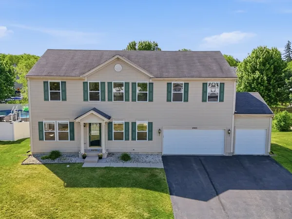 $459,900 | 2905 Plumrose Lane, McHenry, IL 60050