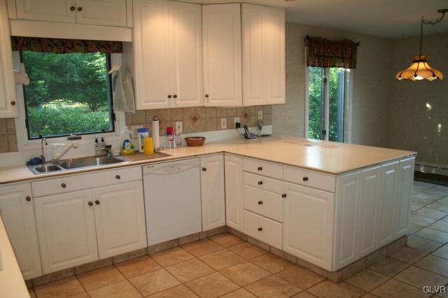 3207 Jordan Road Orefield, PA 18069 - Photo 17 of 49 Gallery Image 17