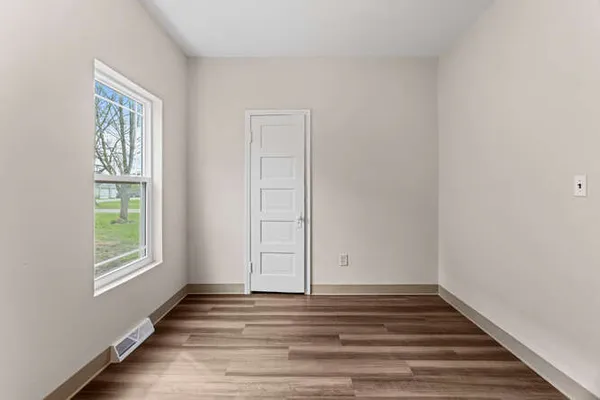$189,000 | 112 East Center Street, Seymour, IL 61875