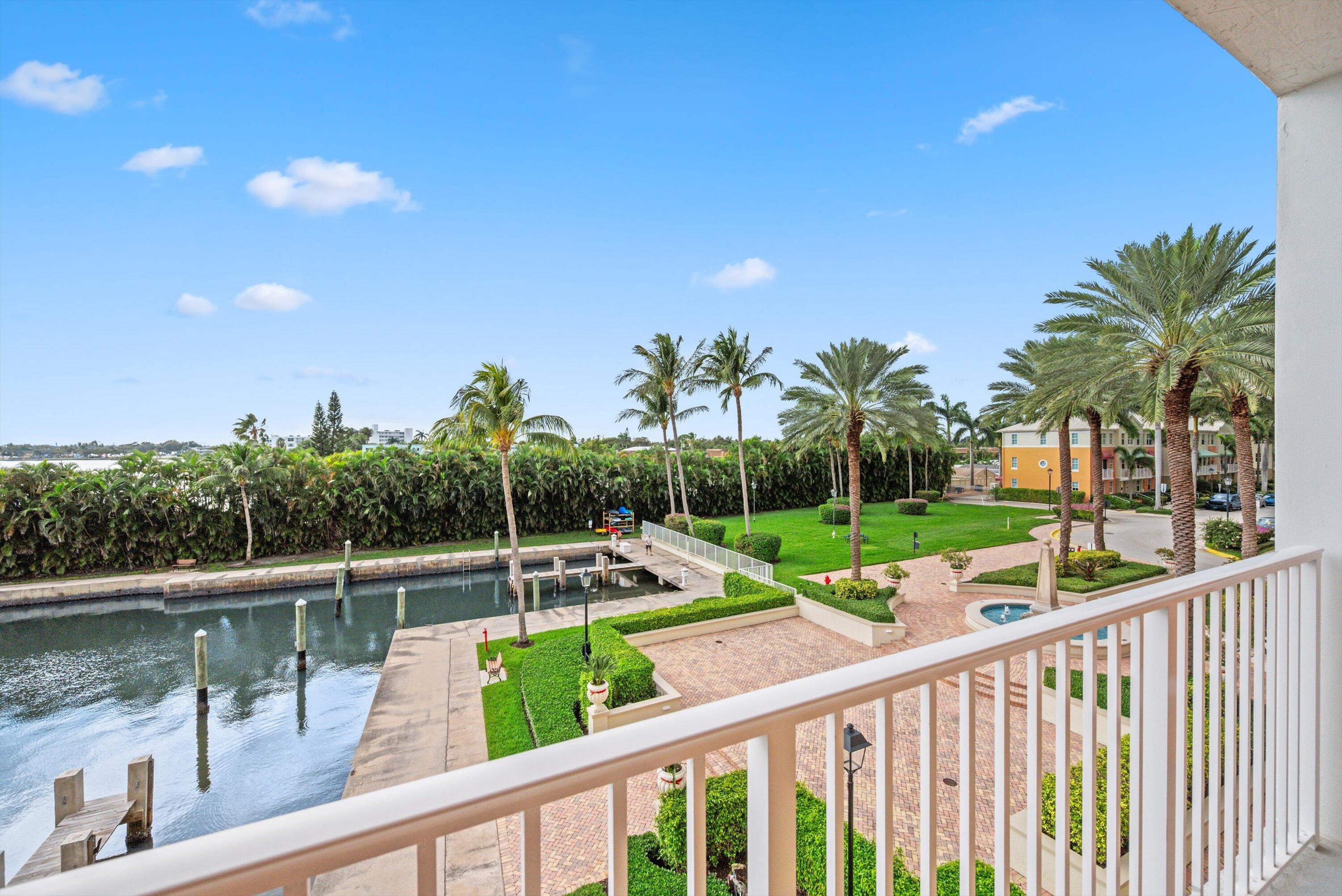 806 East Windward Way, Unit 323 Lantana, FL 33462 - Photo 23 of 32 View