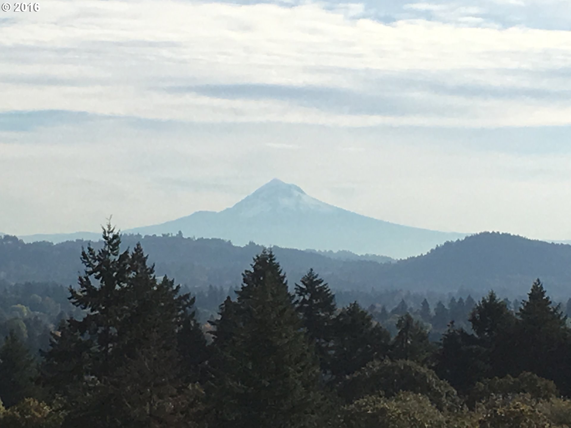 2155 South Military Road Portland, OR 97219 - Photo 4 of 32 View