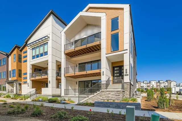 $850,000 | 1768 Peak Loop, Broomfield, CO 80023