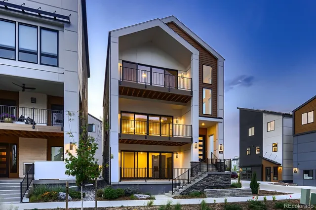 $850,000 | 1768 Peak Loop, Broomfield, CO 80023