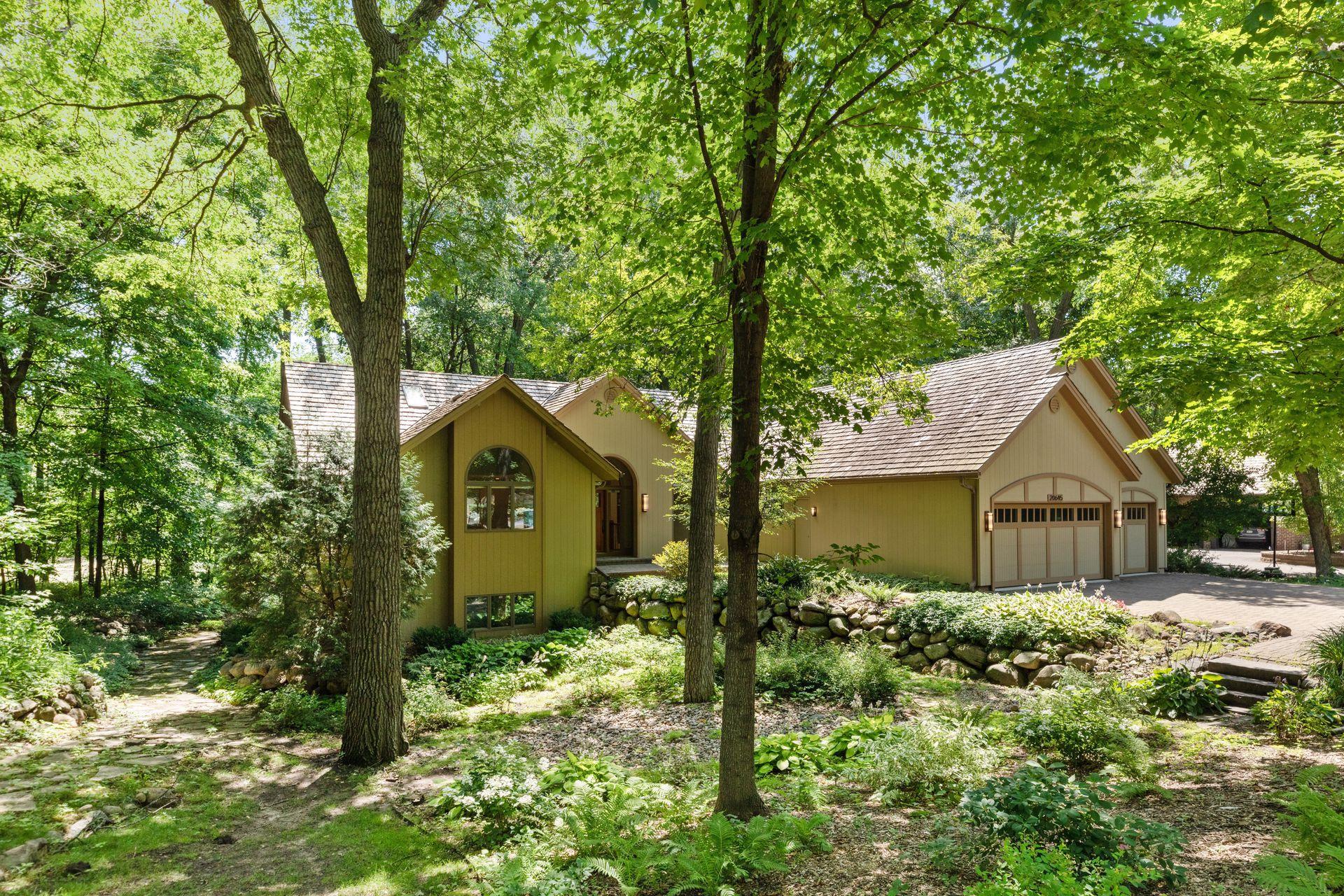 20645 Bayview Court Deephaven, MN 55331 - Photo 42 of 48 Gallery Image 42