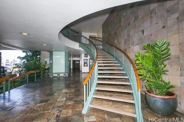 $3,400 | 1765 Ala Moana Boulevard, Unit 1388, Honolulu, HI 96815