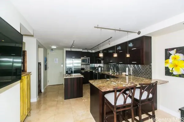 $3,400 | 1765 Ala Moana Boulevard, Unit 1388, Honolulu, HI 96815