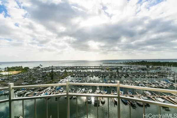 $3,400 | 1765 Ala Moana Boulevard, Unit 1388, Honolulu, HI 96815