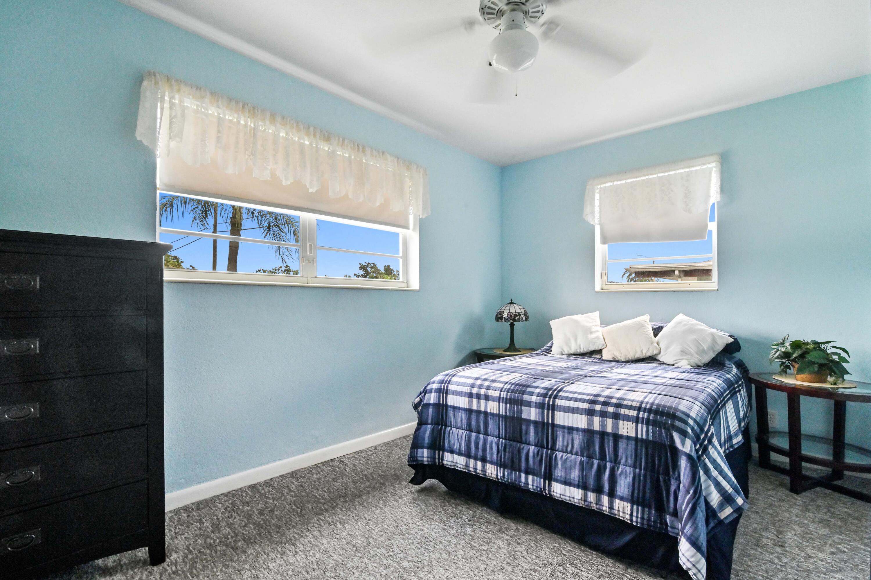 361 East Lake Road Palm Springs, FL 33461 - Photo 16 of 35 15 bedroom 01