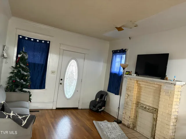 $139,900 | 306 Highland Avenue, Johnson City, TN 37604