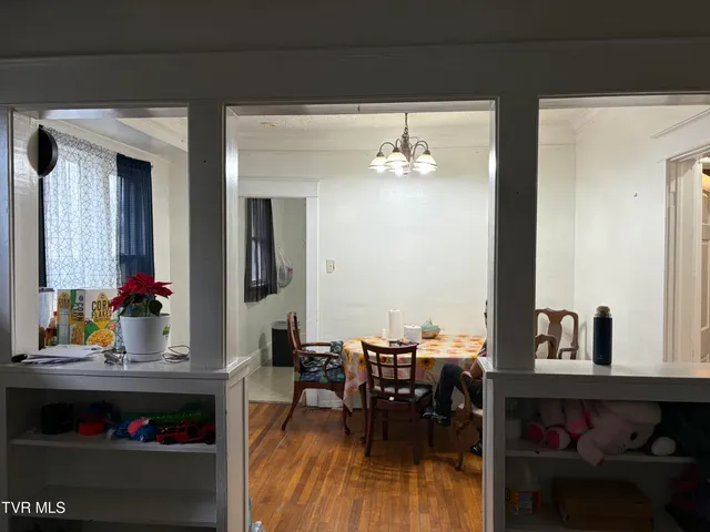 $139,900 | 306 Highland Avenue, Johnson City, TN 37604