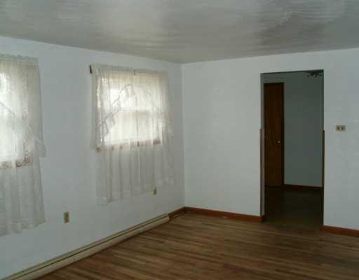 659 Sarver Road Sarver, PA 16055 - Photo 3 of 8 Living Room.