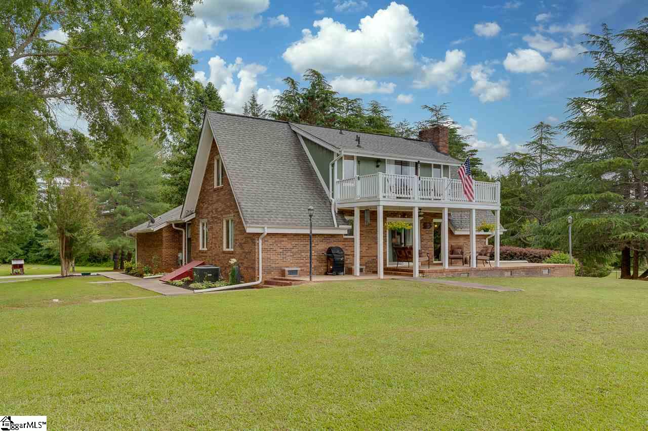 203 Haddon Road Donalds, SC 29638 - Photo 2 of 36