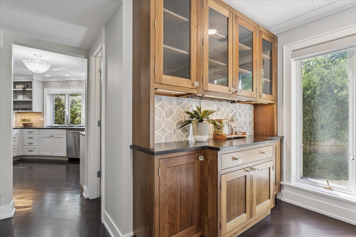 331 Sheridan Road Winnetka, IL 60093 - Photo 12 of 82 a kitchen with stainless steel appliances granite countertop a refrigerator and a stove