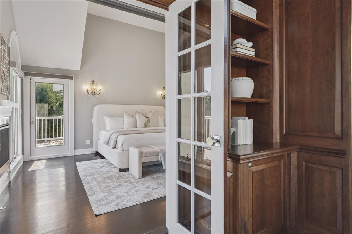 331 Sheridan Road Winnetka, IL 60093 - Photo 45 of 82 a front view of a house with wooden floor and windows