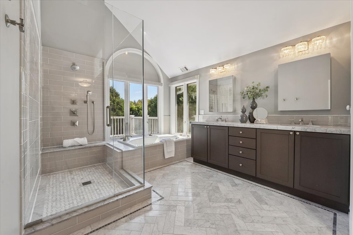 331 Sheridan Road Winnetka, IL 60093 - Photo 48 of 82