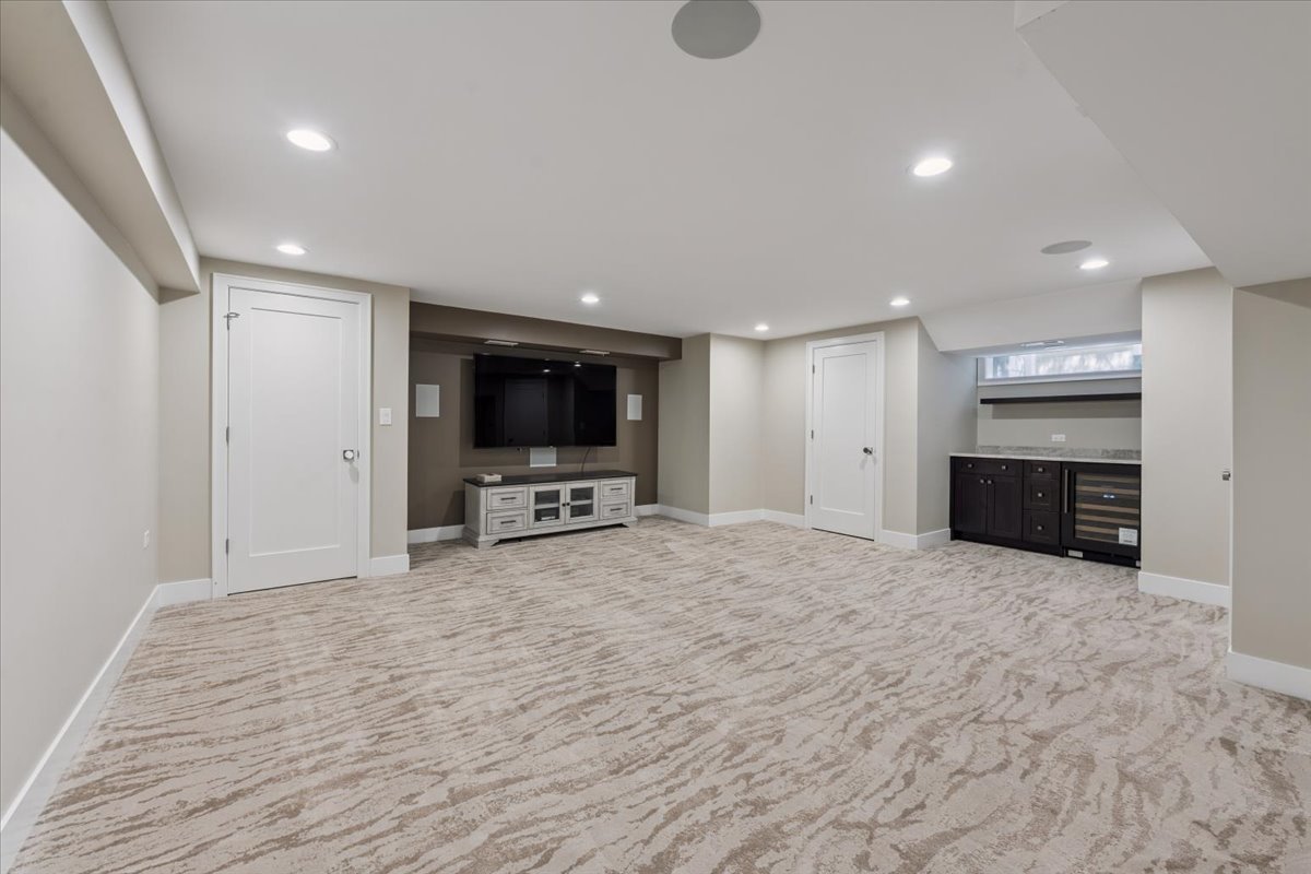 331 Sheridan Road Winnetka, IL 60093 - Photo 67 of 82 a view of living room with furniture and a flat screen tv