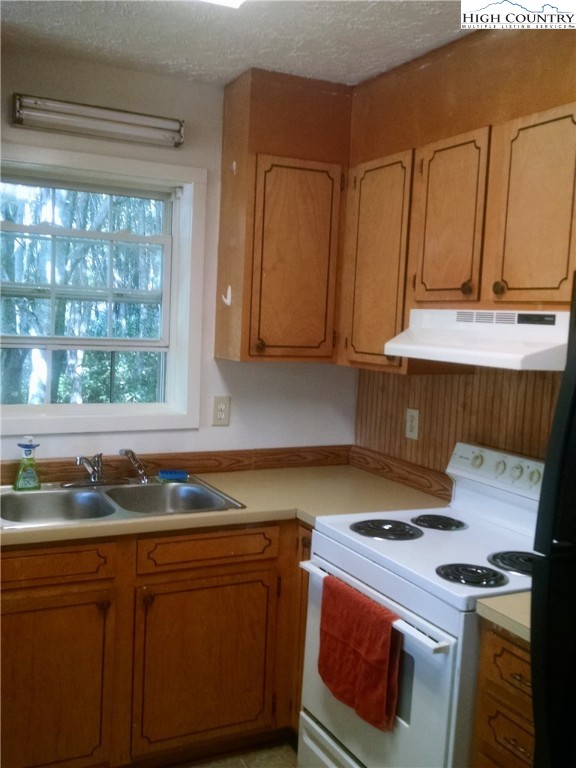 427 Sugarloaf Road Boone, NC 28607 - Photo 13 of 17