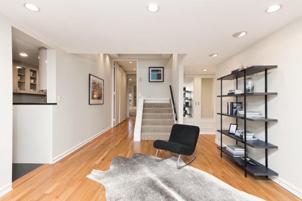 398 Beacon Street, Unit 4 Boston, MA 02116 - Photo 11 of 29