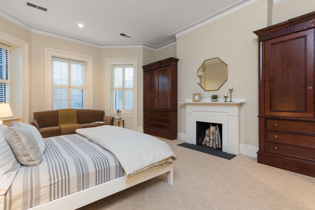 398 Beacon Street, Unit 4 Boston, MA 02116 - Photo 13 of 29