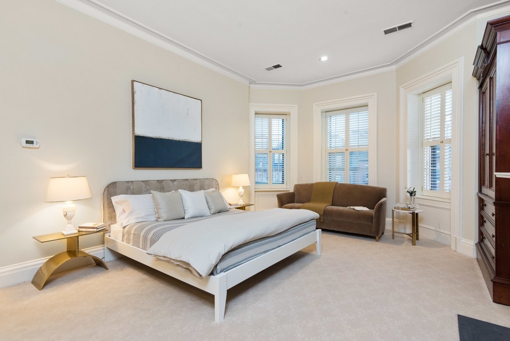 398 Beacon Street, Unit 4 Boston, MA 02116 - Photo 14 of 29